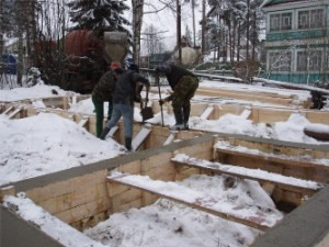 Фундамент дома зимой Фундамент дома зимой