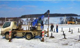 Установка свайно-винтового фундамента Установка свайно-винтового фундамента